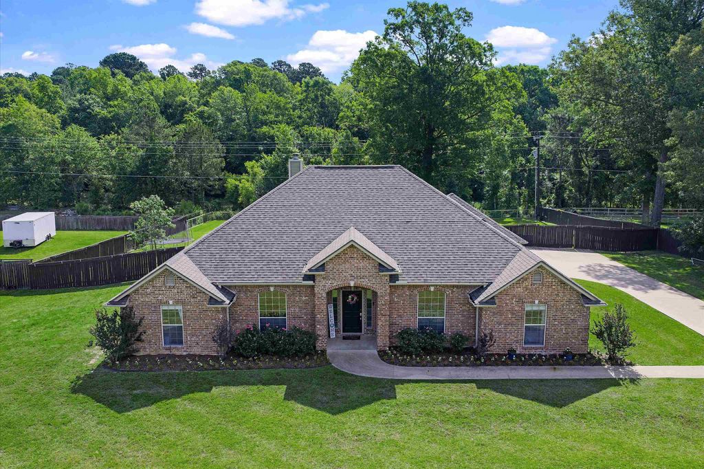 175 Kayla Lane, Longview, TX 75602