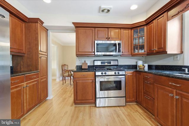 50 COPPERLEAF DR, Newtown, PA 18940