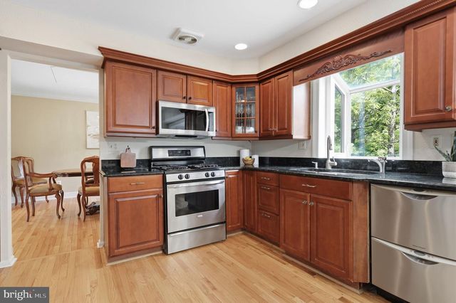 50 COPPERLEAF DR, Newtown, PA 18940