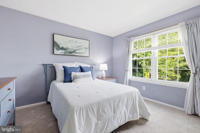 50 COPPERLEAF DR, Newtown, PA 18940