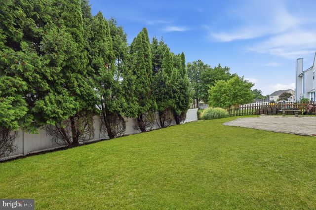 50 COPPERLEAF DR, Newtown, PA 18940