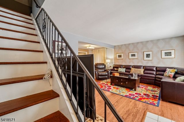 470 Capitol Rd, New Milford Boro, NJ 07646