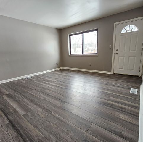 14986 Garden Street, Livonia City, MI 48154