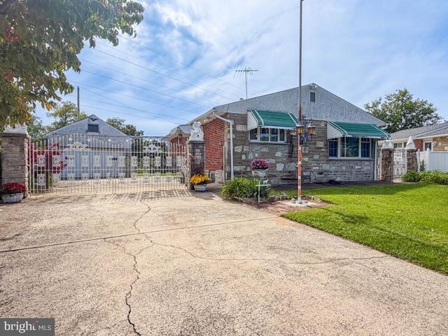 9601 DEDAKER ST, Philadelphia, PA 19115
