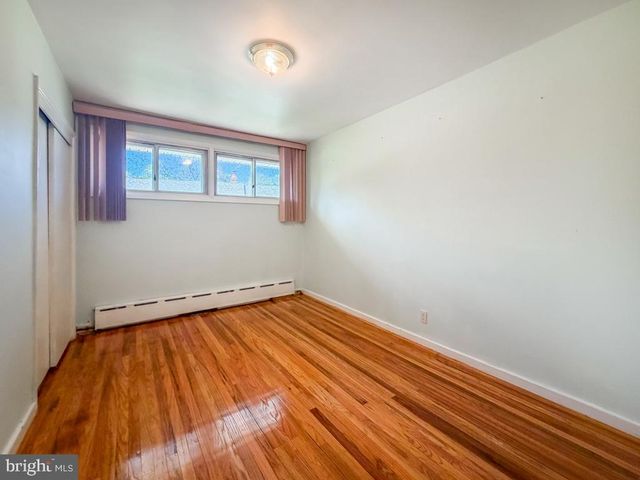 9601 DEDAKER ST, Philadelphia, PA 19115