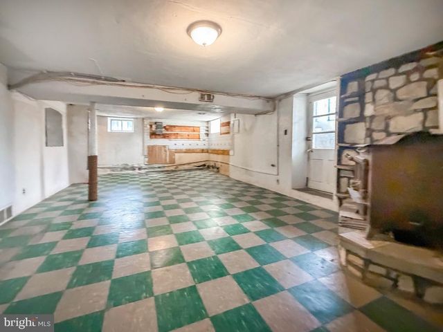 9601 DEDAKER ST, Philadelphia, PA 19115