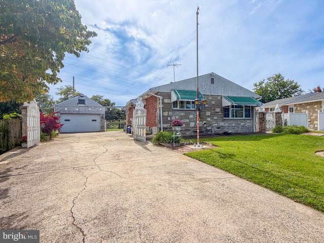 9601 DEDAKER ST, Philadelphia, PA 19115