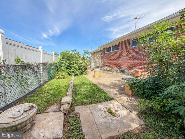 9601 DEDAKER ST, Philadelphia, PA 19115