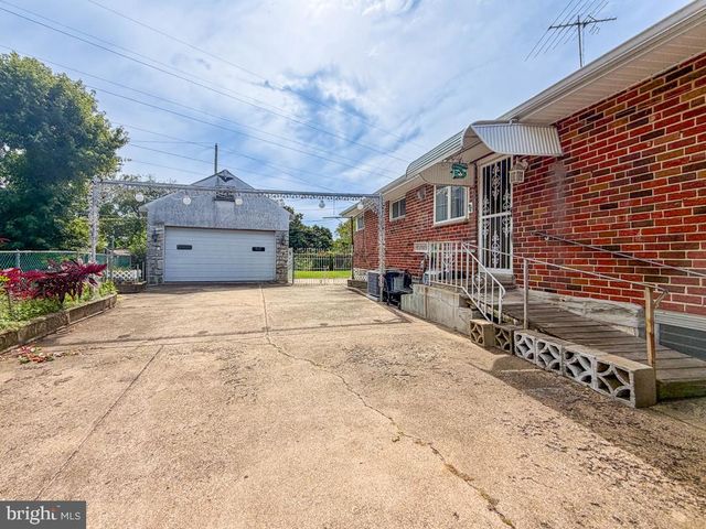 9601 DEDAKER ST, Philadelphia, PA 19115
