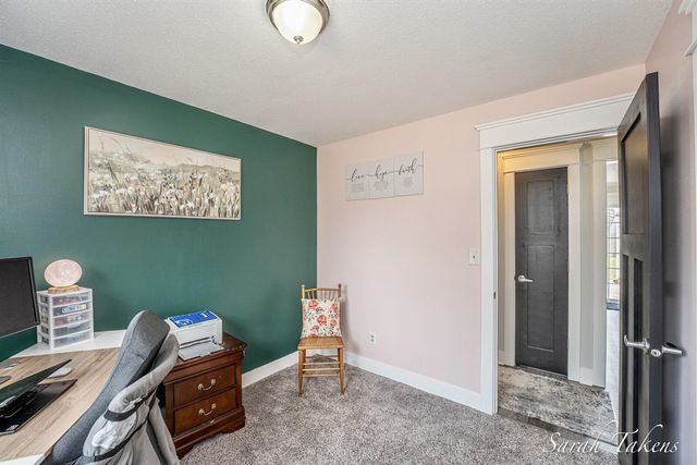 3766 Parkland Avenue, Wyoming, MI 49509