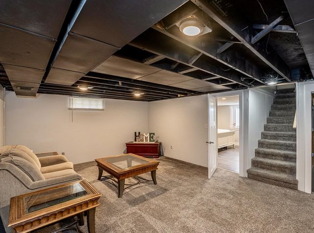 3766 Parkland Avenue, Wyoming, MI 49509