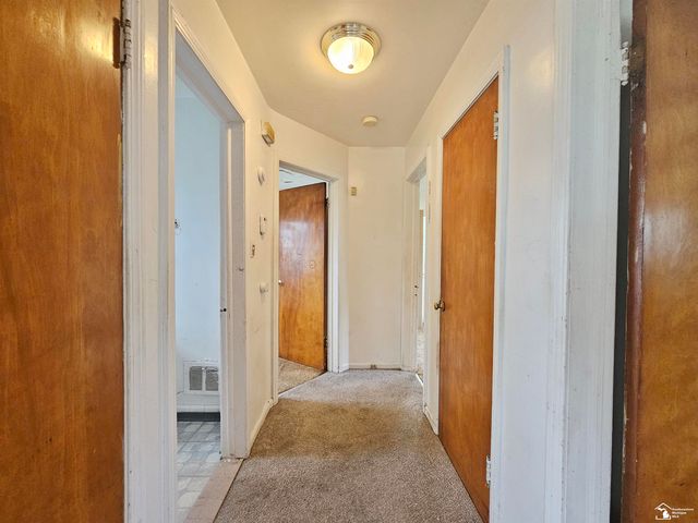 8620 Central Street, Detroit, MI 48204