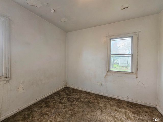 8620 Central Street, Detroit, MI 48204