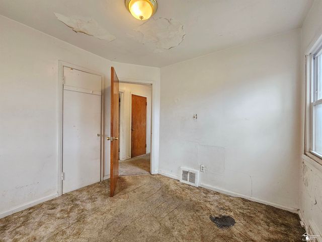 8620 Central Street, Detroit, MI 48204