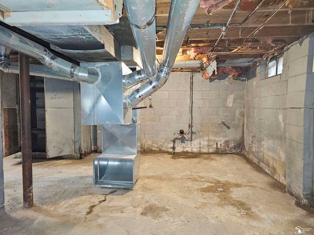 8620 Central Street, Detroit, MI 48204