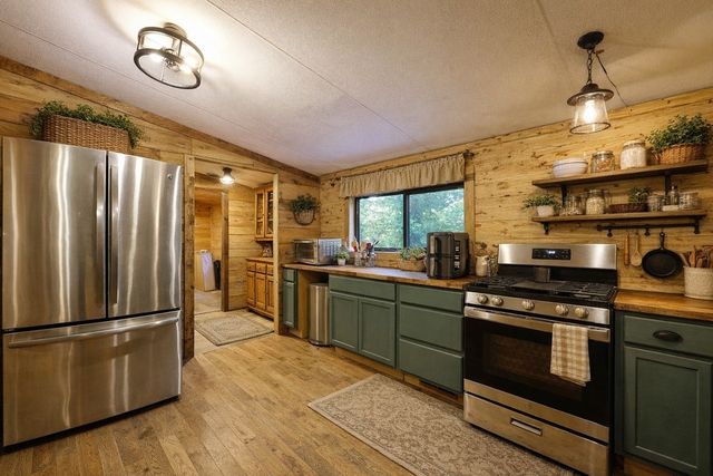 192 Bushy Head Road, Cherry Log, GA 30522