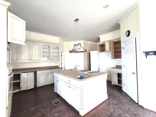 180 Shady Shores, Mabank, TX 75156