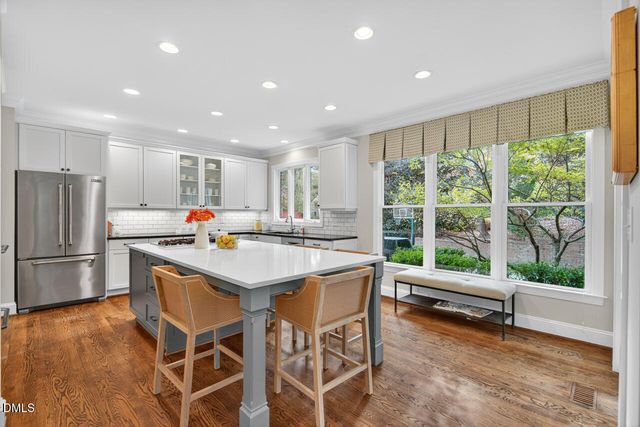 100 Palmyra Place, Chapel Hill, NC 27514