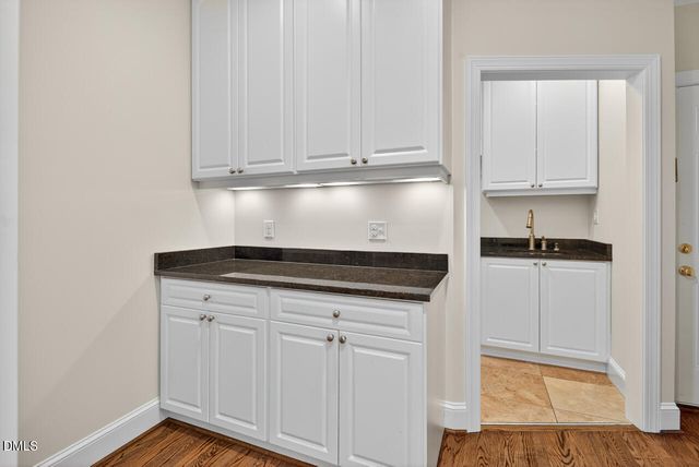 100 Palmyra Place, Chapel Hill, NC 27514