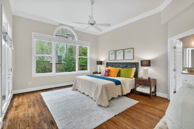 100 Palmyra Place, Chapel Hill, NC 27514