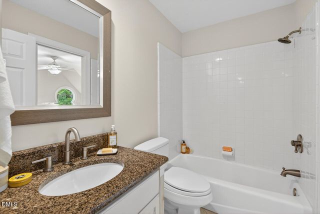 100 Palmyra Place, Chapel Hill, NC 27514