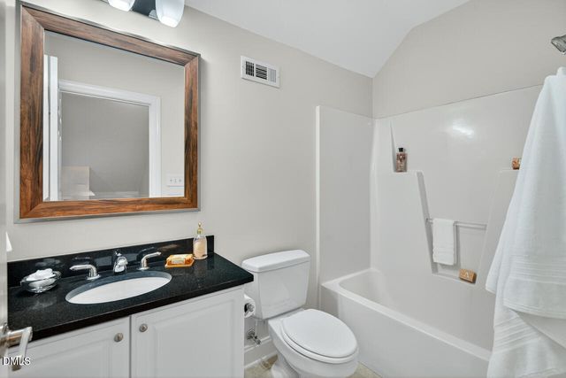 100 Palmyra Place, Chapel Hill, NC 27514