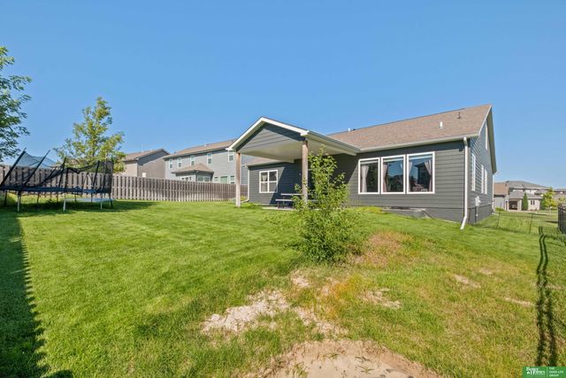 7804 S 195th Street, Gretna, NE 68028