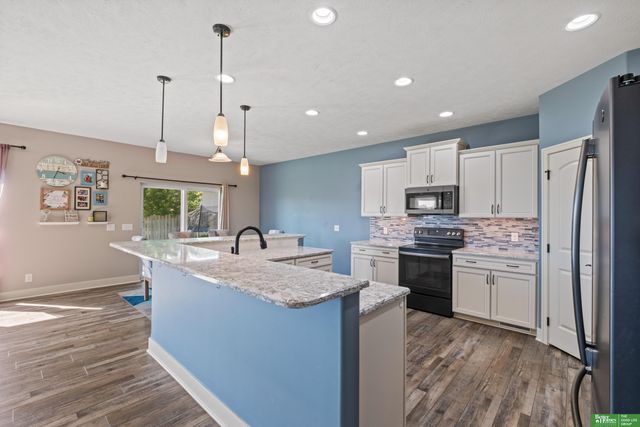 7804 S 195th Street, Gretna, NE 68028