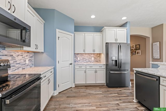 7804 S 195th Street, Gretna, NE 68028