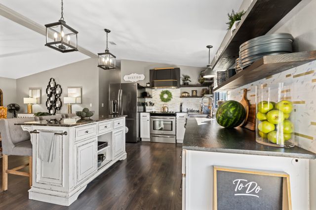 198 Catherine, Whitney, TX 76692