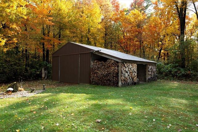 N6150 807th Street, Elk Mound, WI 54739