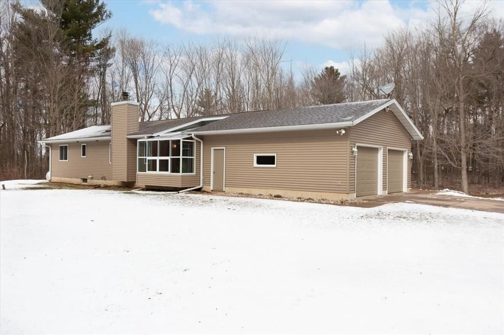 N6150 807th Street, Elk Mound, WI 54739
