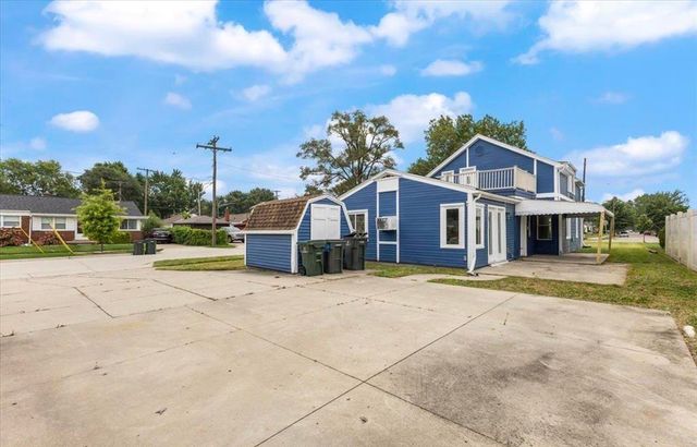 19903 Martin Road, Saint Clair Shores City, MI 48081