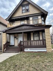 2432 N 39th STREET #2434, Milwaukee, WI 53210