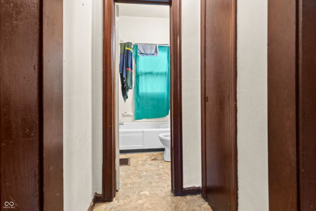 3216 W 9th Street, Indianapolis, IN 46222