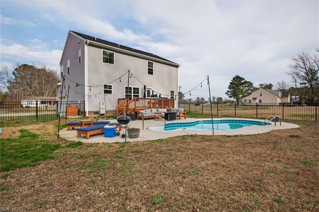 6501 Leafwood RD, Suffolk, VA 23437