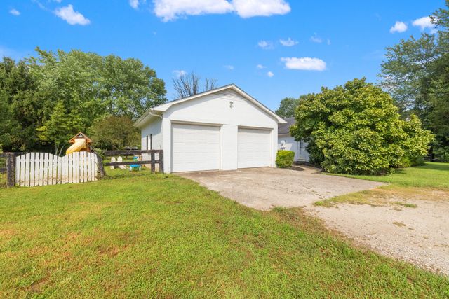 3352 Huntertown Road, Versailles, KY 40383