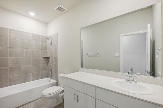 809 Easthill Drive, Princeton, TX 75071