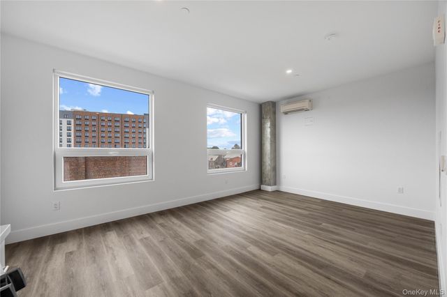 30 Broad Street 905, Port Chester, NY 10573