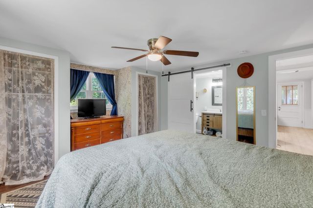 5 Jones Circle, Greenville, SC 29617