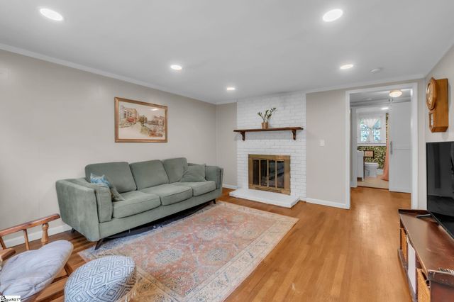 5 Jones Circle, Greenville, SC 29617