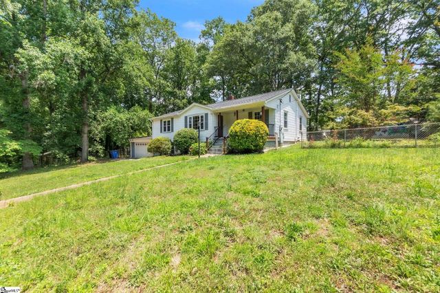 5 Jones Circle, Greenville, SC 29617