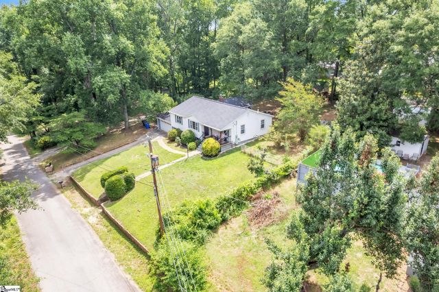 5 Jones Circle, Greenville, SC 29617