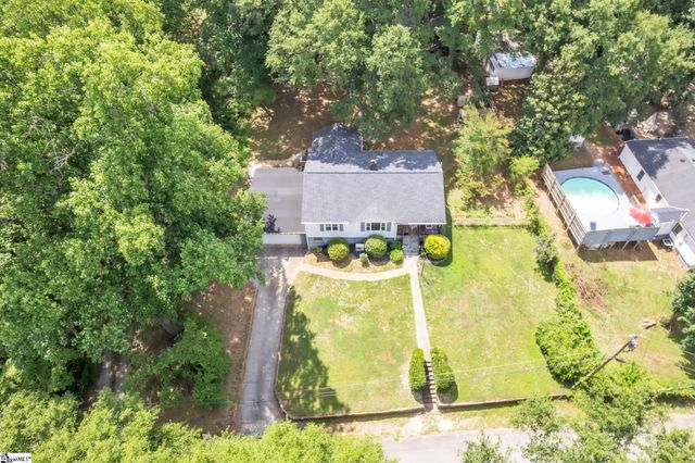 5 Jones Circle, Greenville, SC 29617