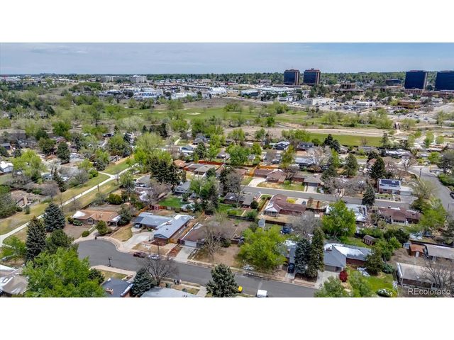3220 S Fulton Ct, Denver, CO 80231