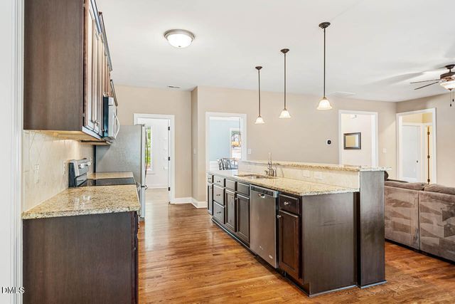 228 Scarlet Oak, Clayton, NC 27520