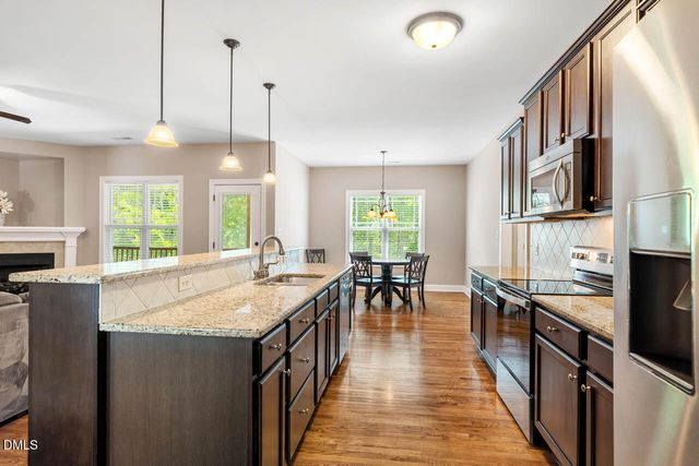 228 Scarlet Oak, Clayton, NC 27520