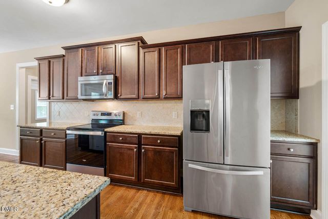 228 Scarlet Oak, Clayton, NC 27520