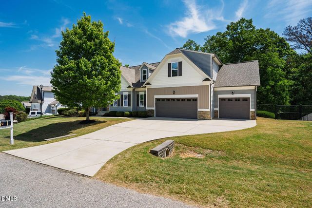 228 Scarlet Oak, Clayton, NC 27520