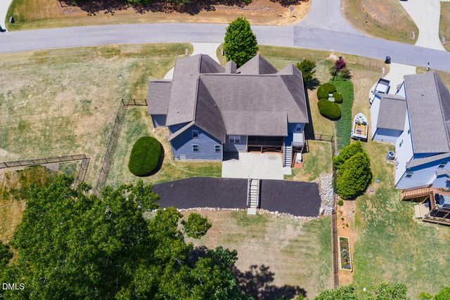 228 Scarlet Oak, Clayton, NC 27520